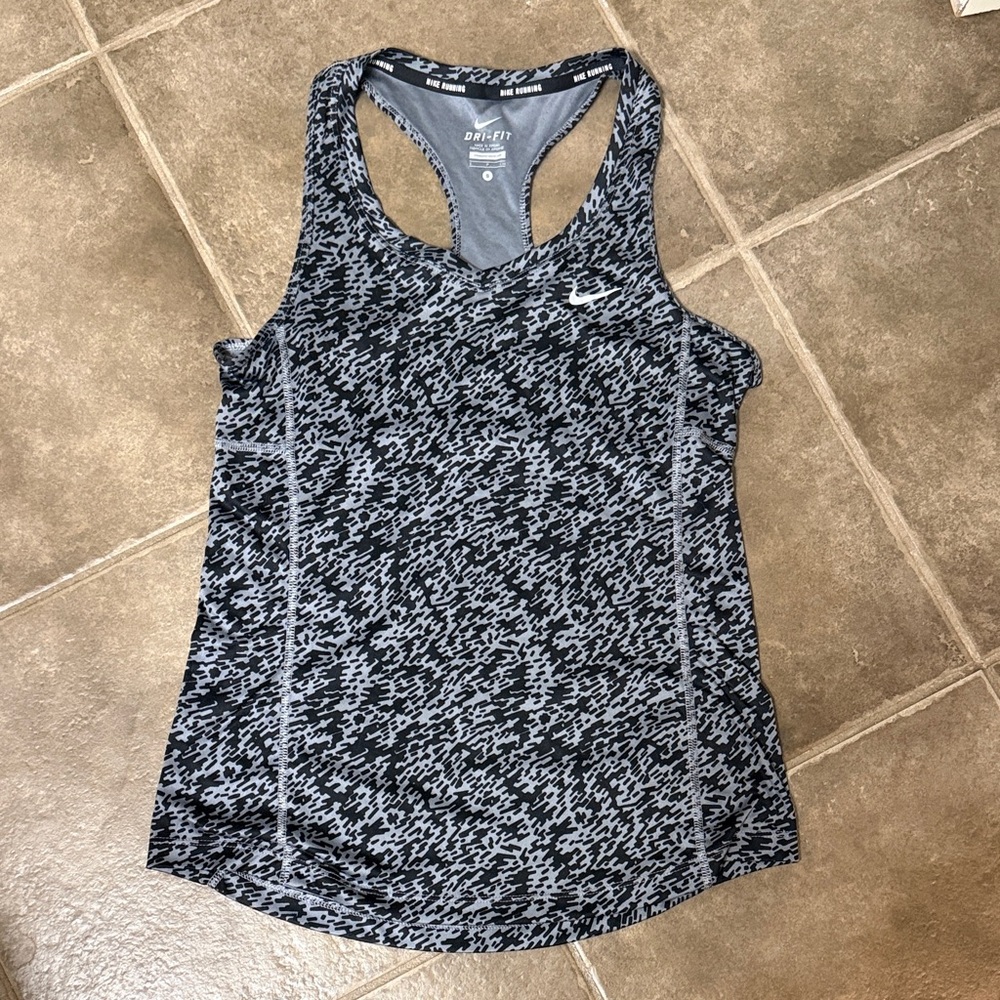 Nike Black and Gray Patterned Tank Top